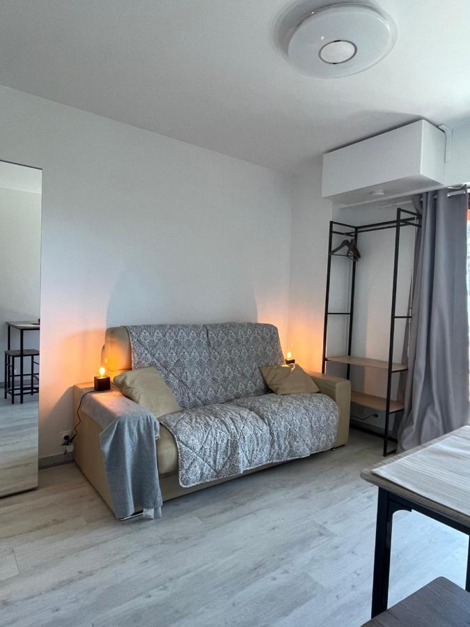 Charmant Studio Avec Terrasse Et Parking A ונס מראה חיצוני תמונה