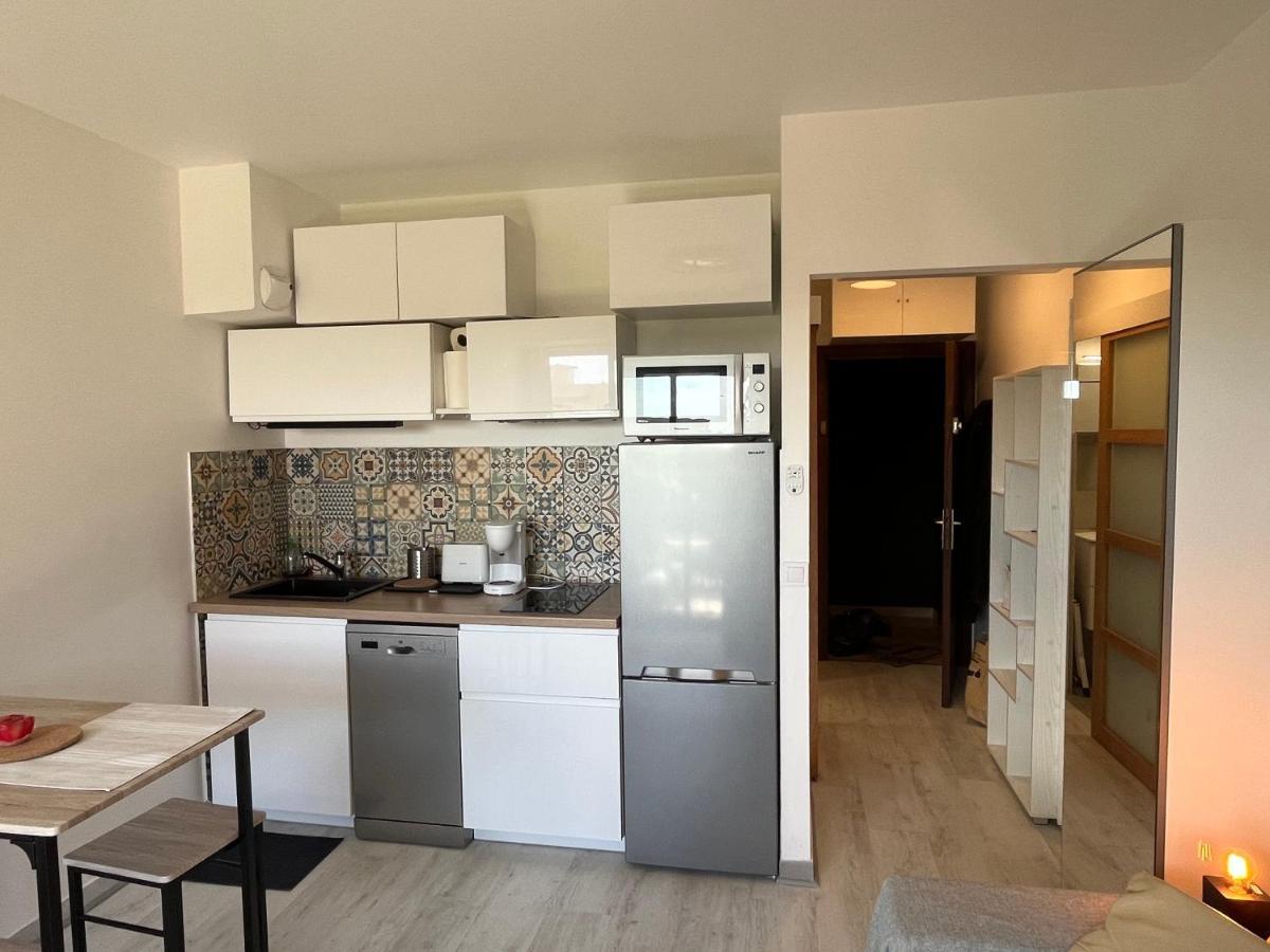 Charmant Studio Avec Terrasse Et Parking A ונס מראה חיצוני תמונה